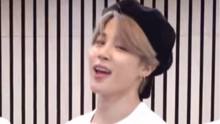 [Classic Review] Watching the sweet girl dance can make me happy all day