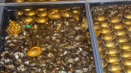 Kho vàng dưới lòng đất của nhà Thẩm Vạn Tam: Ai được chiêm ngưỡng sẽ gặp may, like để vay mượn chút 