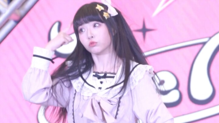 No wonder she’s an idol—even a smelly otaku like me looks good dancing to it! “Oshi no Ko OP // Live