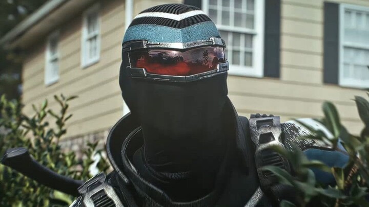 Polisi sukarela bertemu dengan dirinya dari alam semesta lain