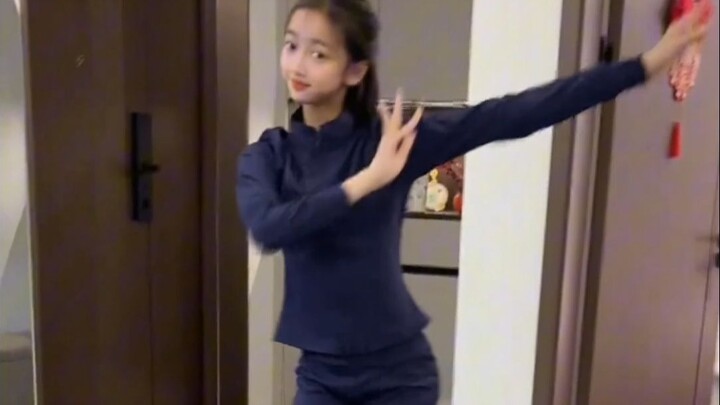 นักเรียนเต้นอายุ 12 ปี #น้ำอัดลมฟองหมอก