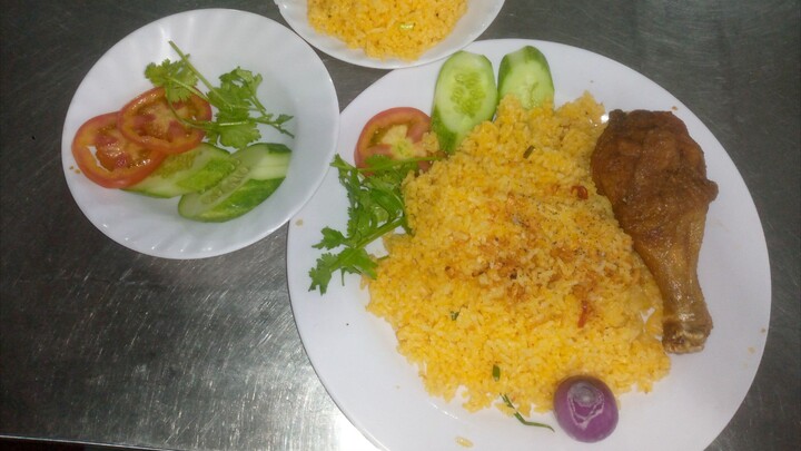 30.000 vnd food in Vietnam 🇻🇳 #vietnamese #vietnamesefood