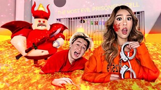 WE ESCAPED DEVIL BARRY'S PRISON RUN IN ROBLOX (OBBY)