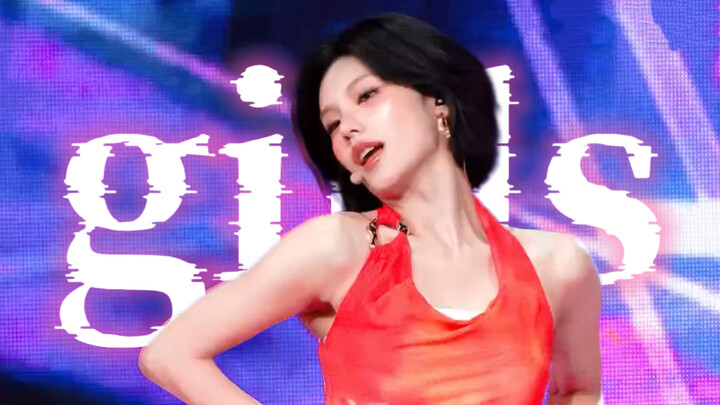 YEJI's 'Girls Will Be Girls' one-click outfit change! The short-haired goddess! The sexual tension i