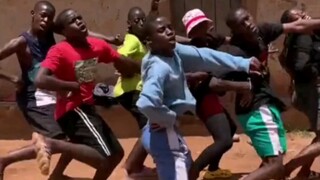 Amazing! Children in Africa are also dancing Rover