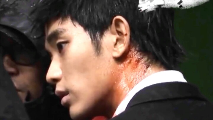 [Secret and Great Behind-the-Scenes] Injured after tumbling down the stairs and jumping over a wall.