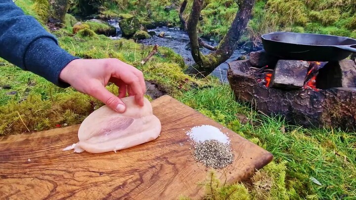 【บันทึกการทำอาหารบนภูเขา】ไก่ฝอยผัดพริก