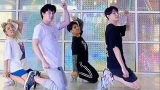 【YinWar】之 black pink in your area！