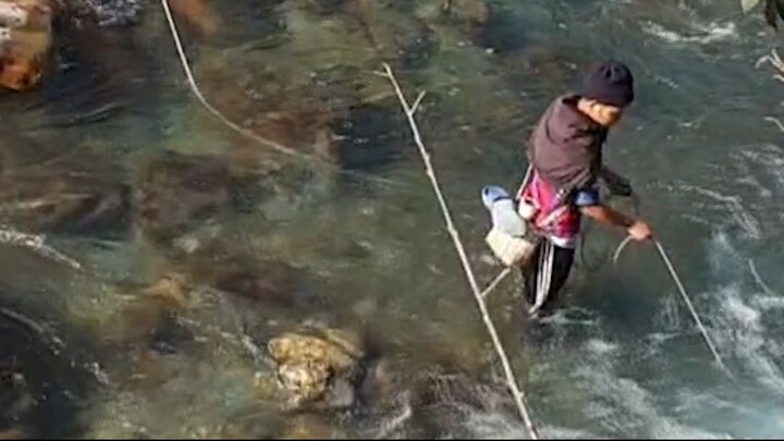 cast net fishing in Nepal | cast netting | himalayan trout fishing in Nepal |
