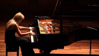 Valentina Lisitsa plays Liszt's Hungarian Rhapsody No. 2