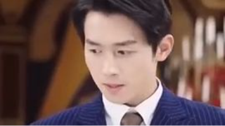 ชายหนุ่มที่มีดวงตาสามารถมองทะลุวัตถุได้ รวมถึงชุดชั้นในของสาวงาม