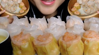 <mengunyah> Masuk untuk makanan ringan Canton dan teh