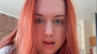 les| 女生和女生交往的缺点: 妳会变得超懒!!