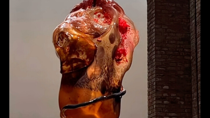 Beijing 798 Art Exhibition: Is This Really Art? Gory! Creepy! Seriously freaky!