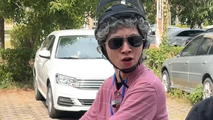 Those eyes are just for decoration.