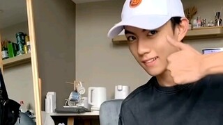 赵一博“摇筛子”，帅到你了么？
