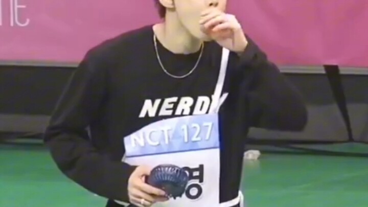 คิมโดยอง: ซื้อตั๋วเข้าชม