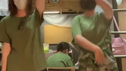 [Saya masih belum bangun setelah musim gugur ketiga] Video terbaru sedang online, datang dan tonton!