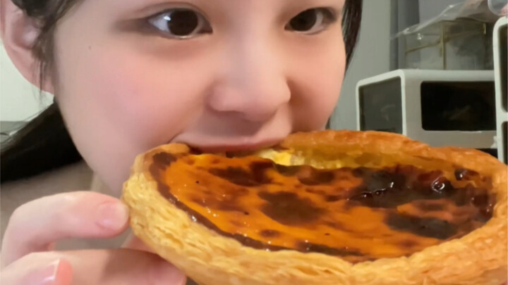 【小石奶凶】My partner only allows me to eat two egg tarts...