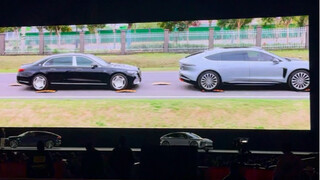 Chủ xe Maybach nói rằng trời sập rồi.