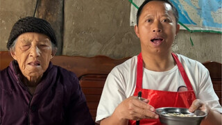 أنا لست لصًا يسرق شباب أمي، بل أنا شبابها الآخر