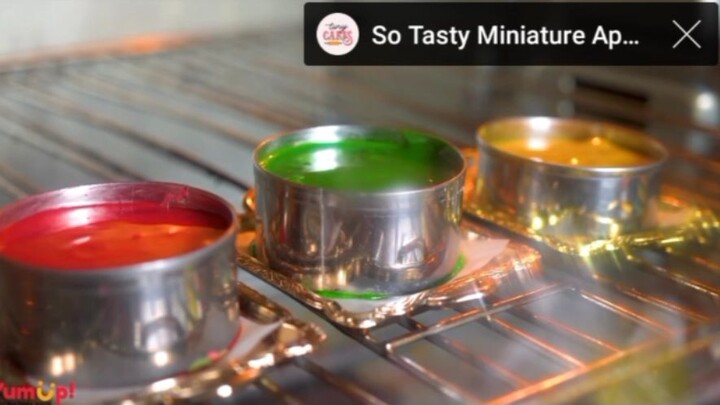 Tiny Cakes video (I didn't know what to post)