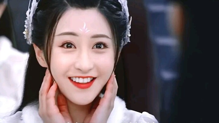 Movie Paper Painted Skin: No matter how many times he starts over, he still loves her for her stunni