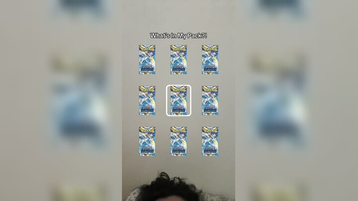 Opening a Silver Tempest booster! 🕊️ One card carries this entire set — the Lugia alt art is worth
