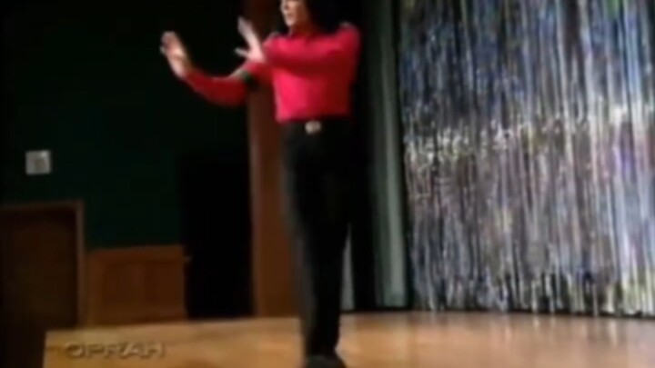 ท่าเต้นของไมเคิลเป็นสนิม