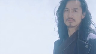 [Kỷ niệm phần cuối của Kamen Rider Sabre/Tôi chỉ là một tiểu thuyết gia]