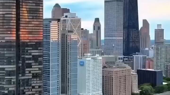 สาวส่งอาหารทำธุรกรรมกับCEOเพื่อช่วย ยาย แต่ท้องแฝดสามคืนเดียวตั้งแต่นั้นถูก ตามใจ