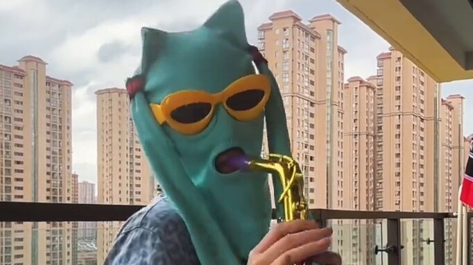 المتابعون يشترون لي أشياء غريبة…