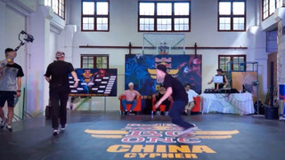 هل رقصة جورج ستريت دانس جيدة بما يكفي؟ سيخبرك الفيديو!