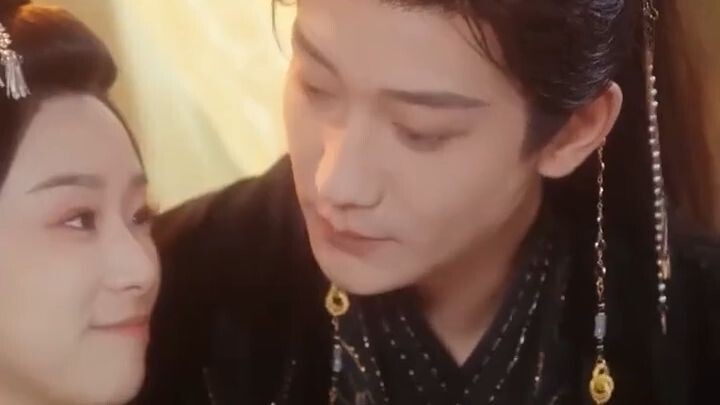 นางยั่วทรราชพลิกเกมมรณะ / จันทร์กระจ่างส่องใจทรราช / แผนรักมัดใจทรราช ฉู่หมิงเยว่