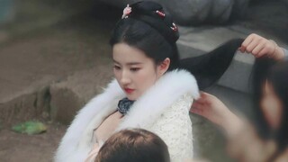 ผู้อำนวยการ! นี่คือละครไอดอลยุคโบราณที่เราอยากดู อิจฉาชุดนางฟ้าโบราณจังเลย