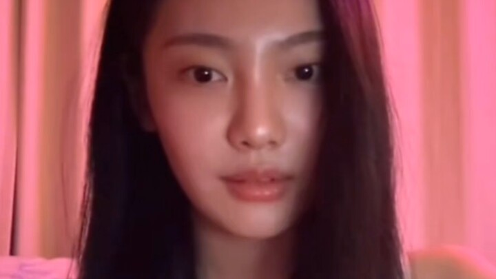 “พี่เมิน” “ทำไมตอนนี้เธอถึงเป็นแบบนี้ไปได้ล่ะ?” แต่ความจริงคือ “ฉันจะกล้ามาตัดสินรูปร่างคนอื่นแบบมั่