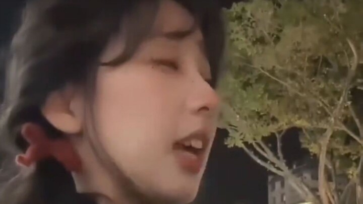 “คบกันสักครั้งแพงจัง”