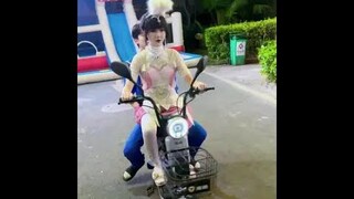 唐舞麟一直看美女！被剪光头了！ #斗罗大陆 #唐舞桐与唐老六 #小舞 #唐舞麟
