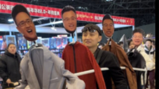 up我一个人在漫展上cos一方水土养一方人，山西四人行cosplay