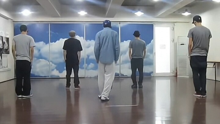 EXO Lịch sử S**t Kingz Bản giáo viên biên đạo