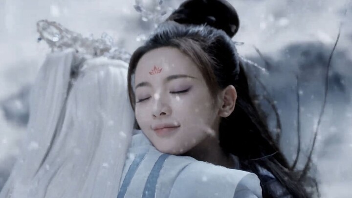 He didn't know that after his lover died, she turned into a cloud and protected him for 30,000 years