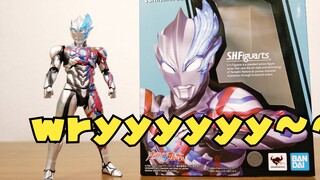 【到货即拆】代哥这涂装你认真的吗？万代 shf 布莱泽奥特曼
