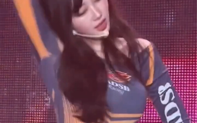 【0730 بانكوك】 أُغمي عليّ من عيني جيزيل الكبيرتين! سِهَه... سِهَه...