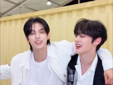 คิมโดฮุน & คิมกยูบิน ถ่าย MV OVERDRIVE ล่วงหน้าแล้ว!! 【TWS ZB1】251018