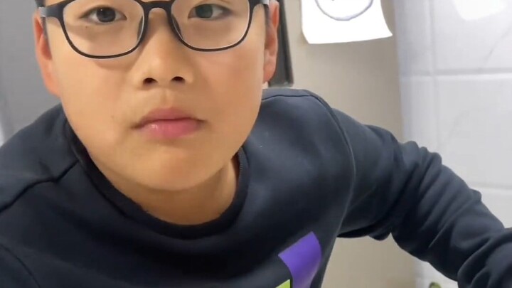 Yang penting anakku tetap hidup, siapa yang bisa lebih lama bertahan darimu?