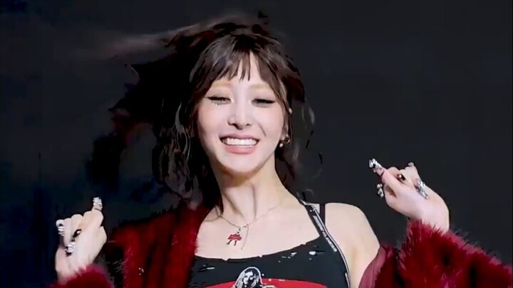 تحدي الرقص على أغنية "SPAGHETTI" لـ شو يونجين