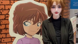 Miyano Shiho mengunjungi kafe Conan dan Uniqlo