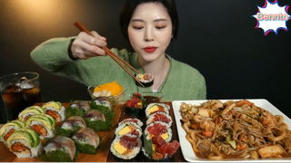 Các loại sushi và miến xào hải sản 1 #amthuc
