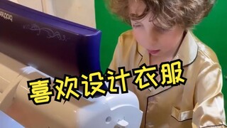 เด็กชายที่ฝันอยากเป็นนักออกแบบแฟชั่น