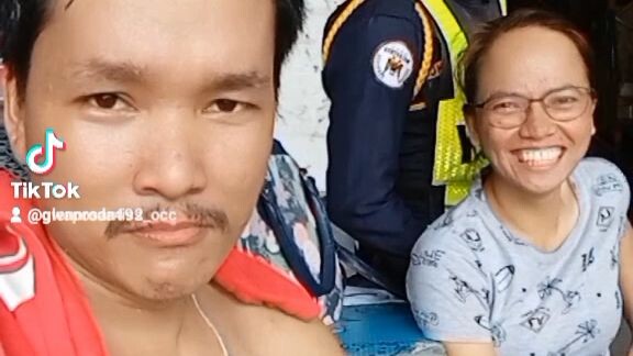 Mangaplay unta ko ug barbero ma'am??? COMEDY